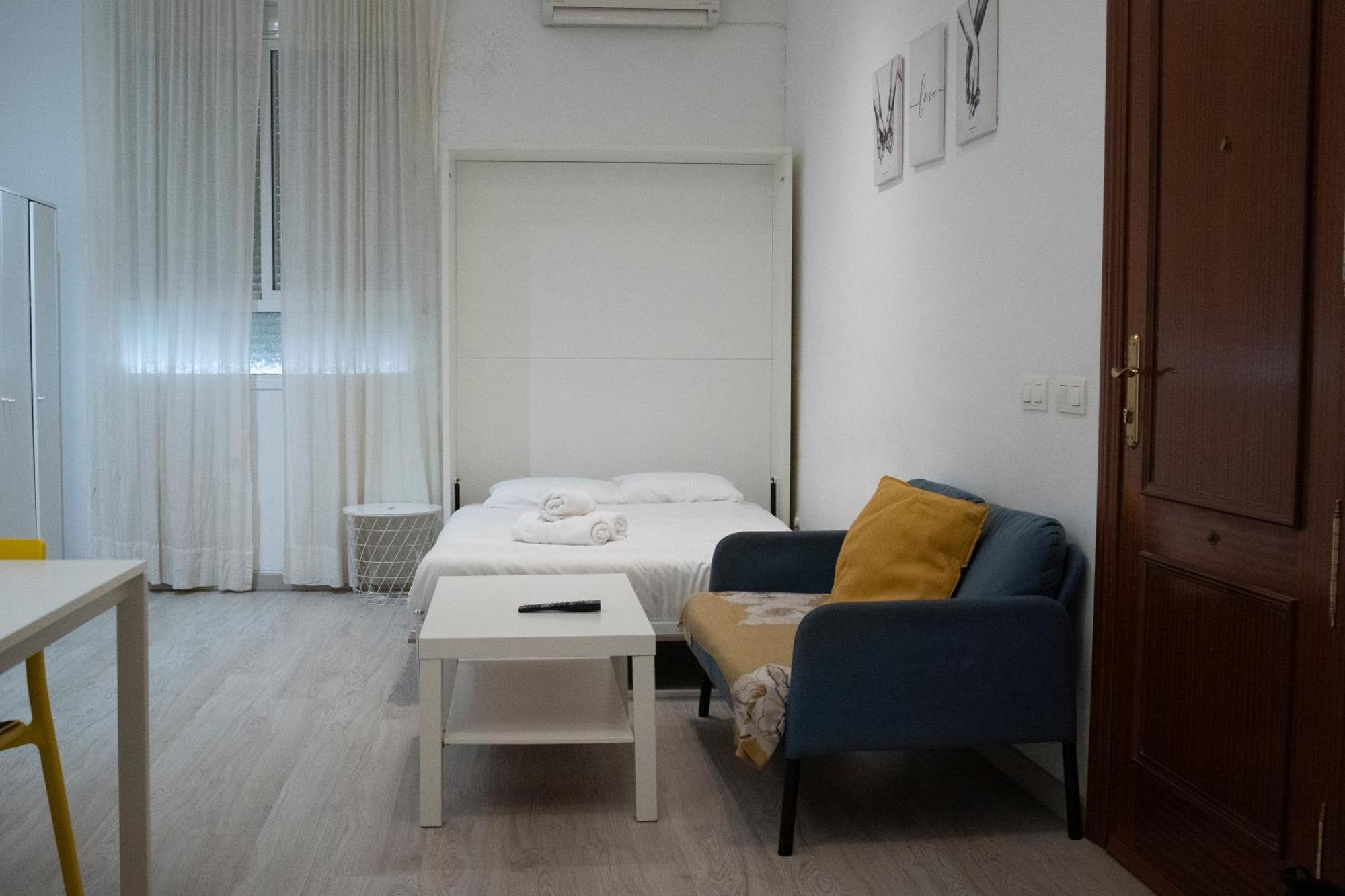 Estupendo Estudio Al Lado De Plaza La Merced Malaga Zewnętrze zdjęcie
